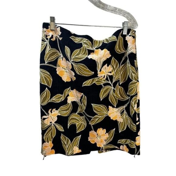 NWOT Ann Taylor A-Line Black Floral Mini‎ Skirt Size 10 - Picture 1 of 4